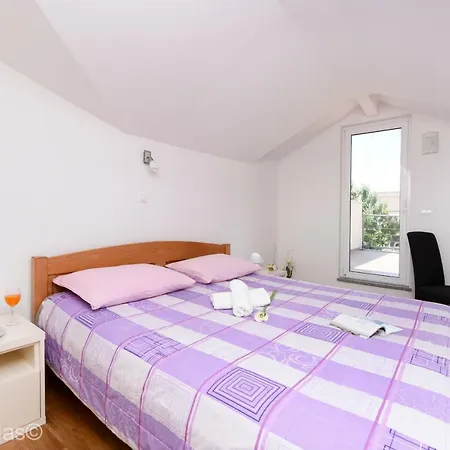 فيلة Origano Zadarvillas